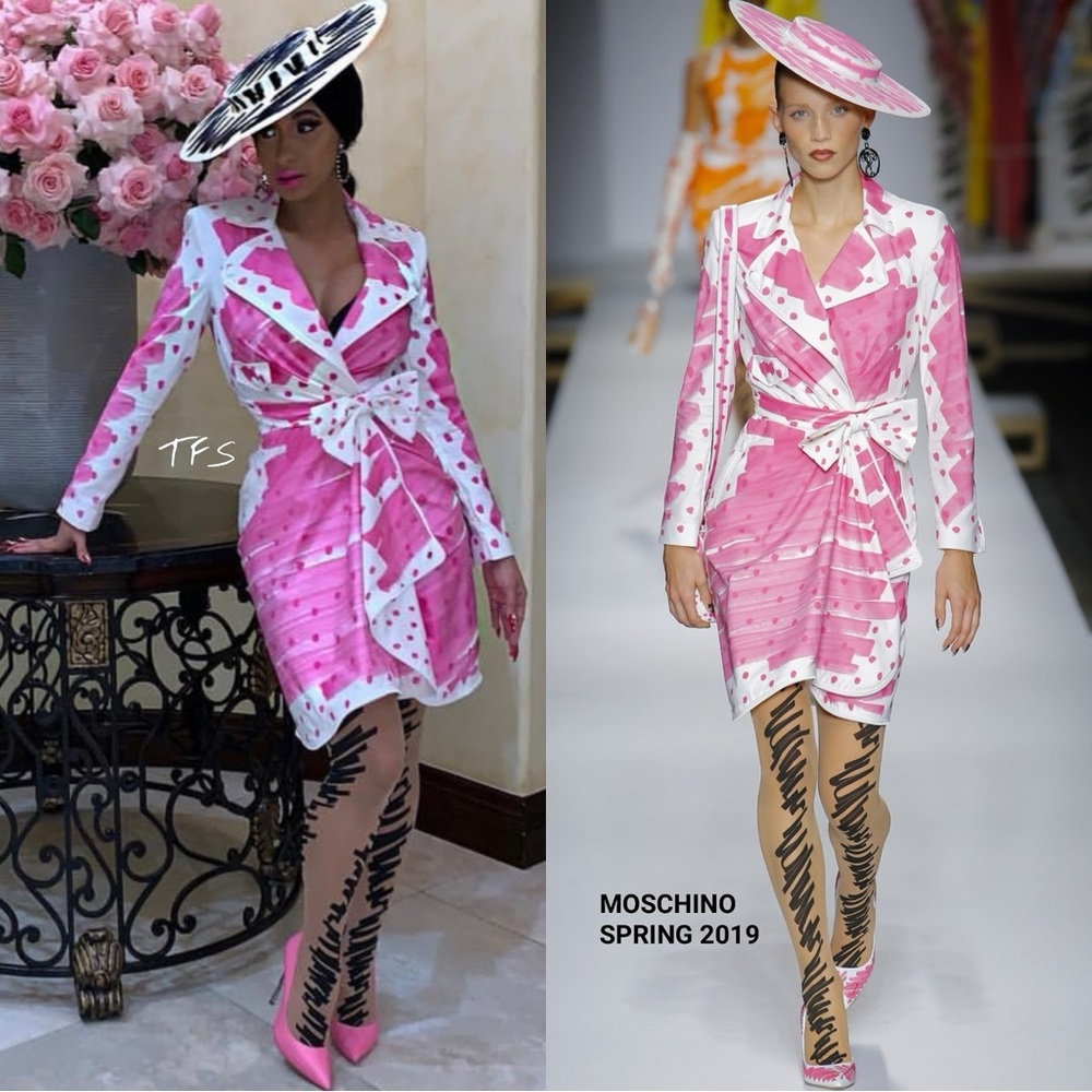 Moschino 2019 Runway Brand New Trench Coat Gown